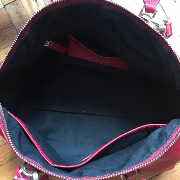 Calvin Klein red purse - Picture 3 of 4